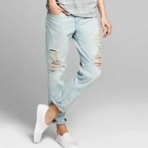 GAP 1969 Distressed Light Wash Sexy Boyfriend Jeans-Size 24r!